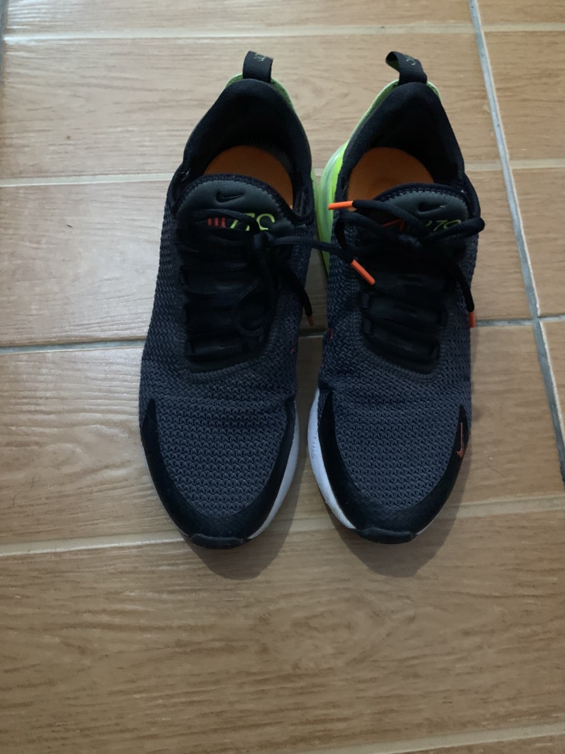 Nike Air 270